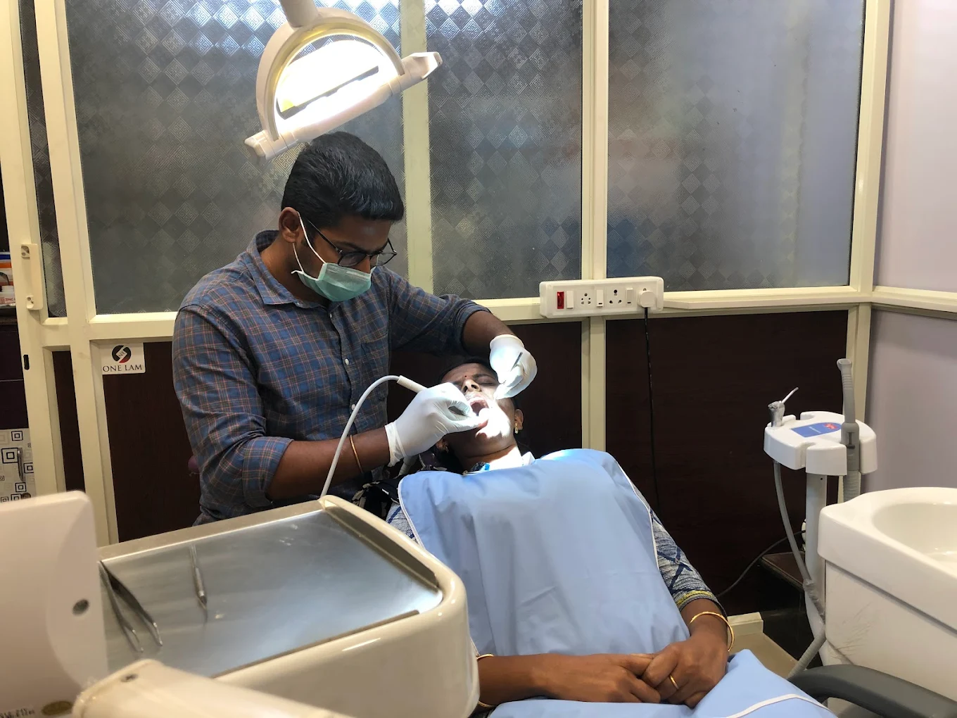 Dental treatment at Anbhu Dental Clinic